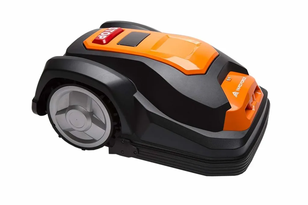Robotic lawnmower SA900B - up to 900 m²