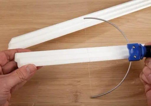 Styrofoam cutter set with 3 attachments 6V / 9 Watt