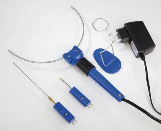 Styrofoam cutter set with 3 attachments 6V / 9 Watt