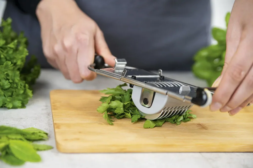 Herb roller insert for interchangeable blade slicer Nicer Dicer Speed ​​Art. 966417