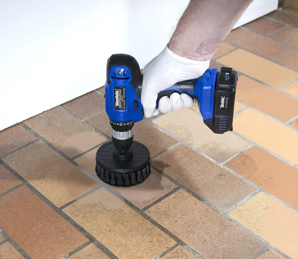 3-piece cleaning brush set for cordless screwdrivers