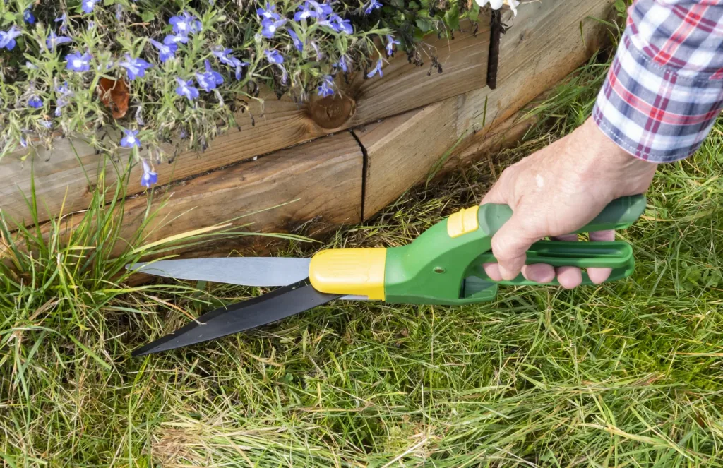 One-handed garden shears, grass shears