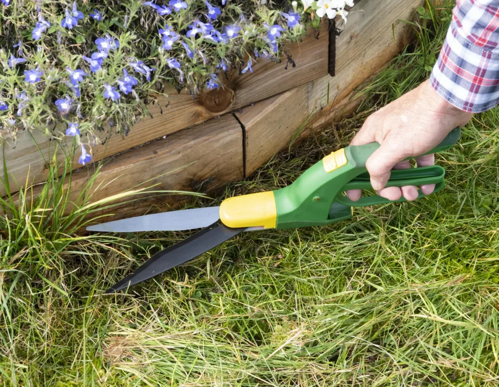 One-handed garden shears, grass shears
