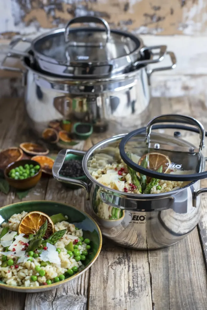 "Mystery" 6-piece stainless steel cookware set