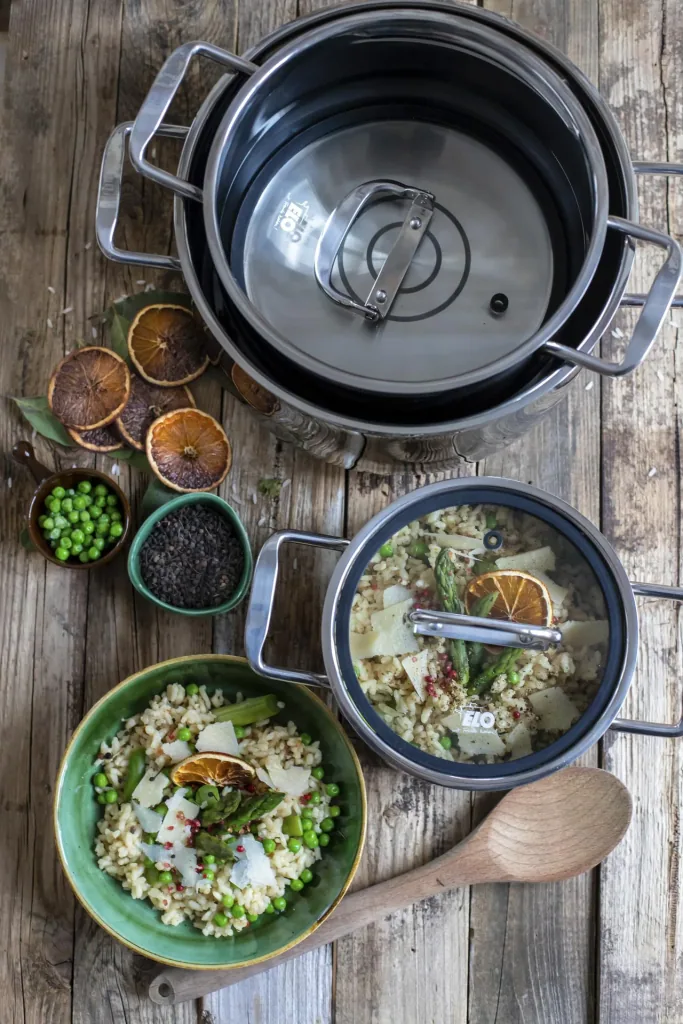 "Mystery" 6-piece stainless steel cookware set