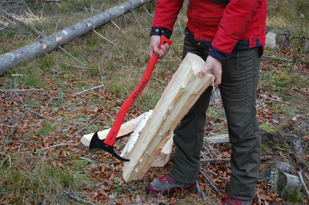 Hand sapling, with cutting edge and plastic handle, 600 mm