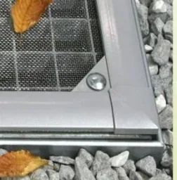 Light well cover 60 x 115 cm, with aluminum mesh